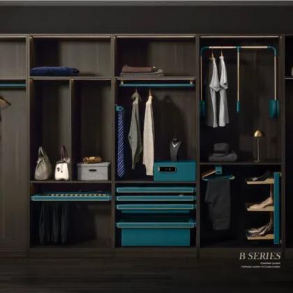 Wardrobe Storage System